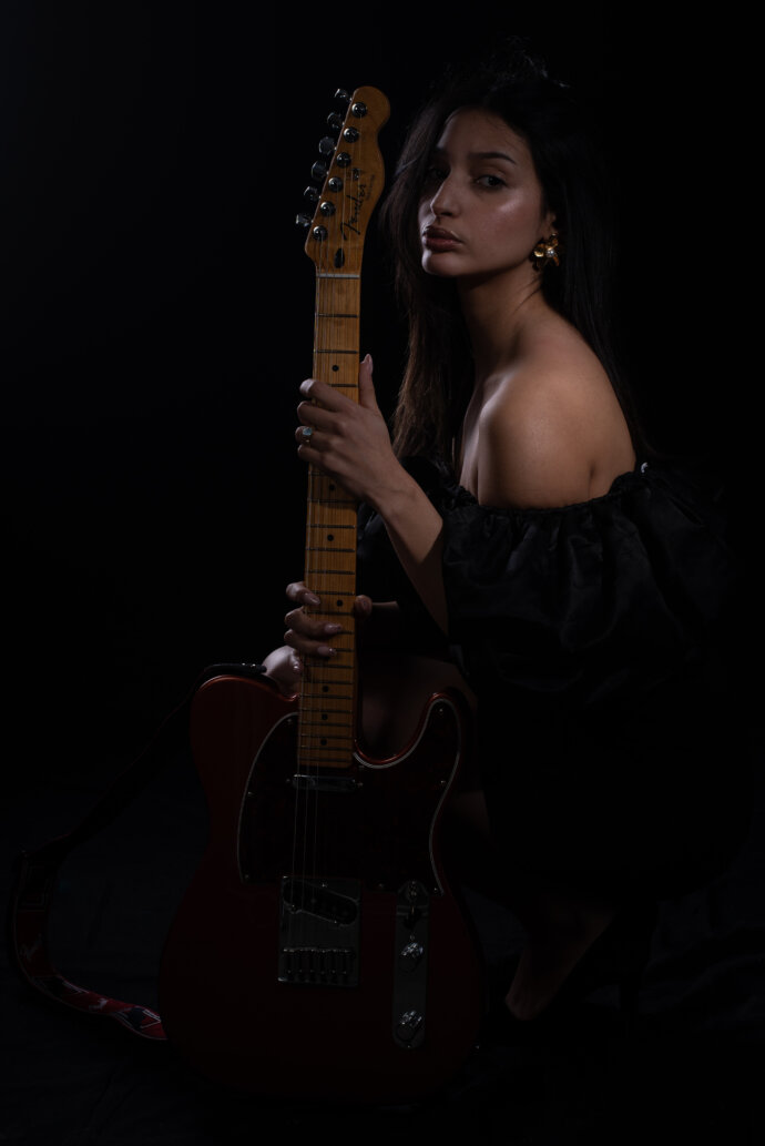 Portrait photo studio (modèle : Léa Seraphic) - SONY A7 IV
