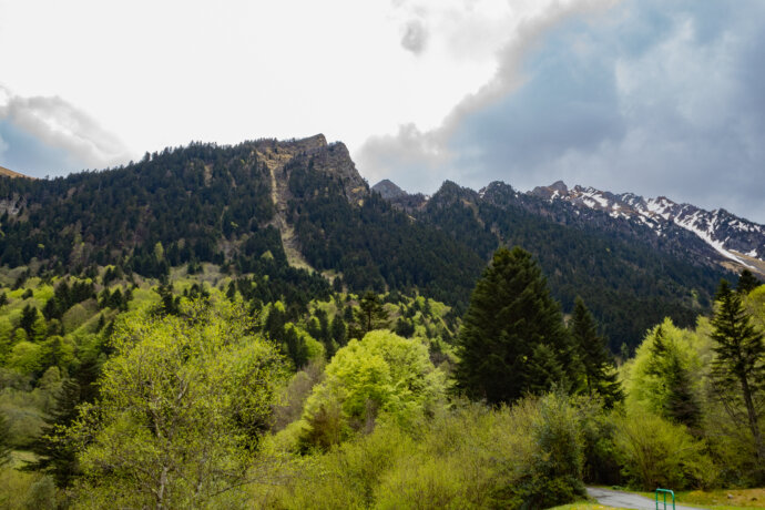 Montagnes dans les Pyrénées - CANON EOS 1300D