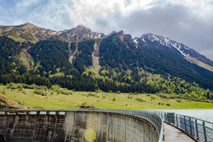Barrage dans les Pyrénées - CANON EOS 1300D