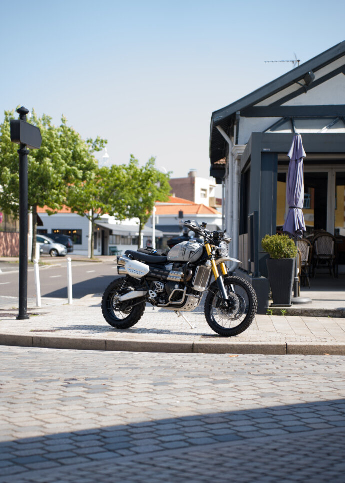 Moto Triumph - SONY A7 IV